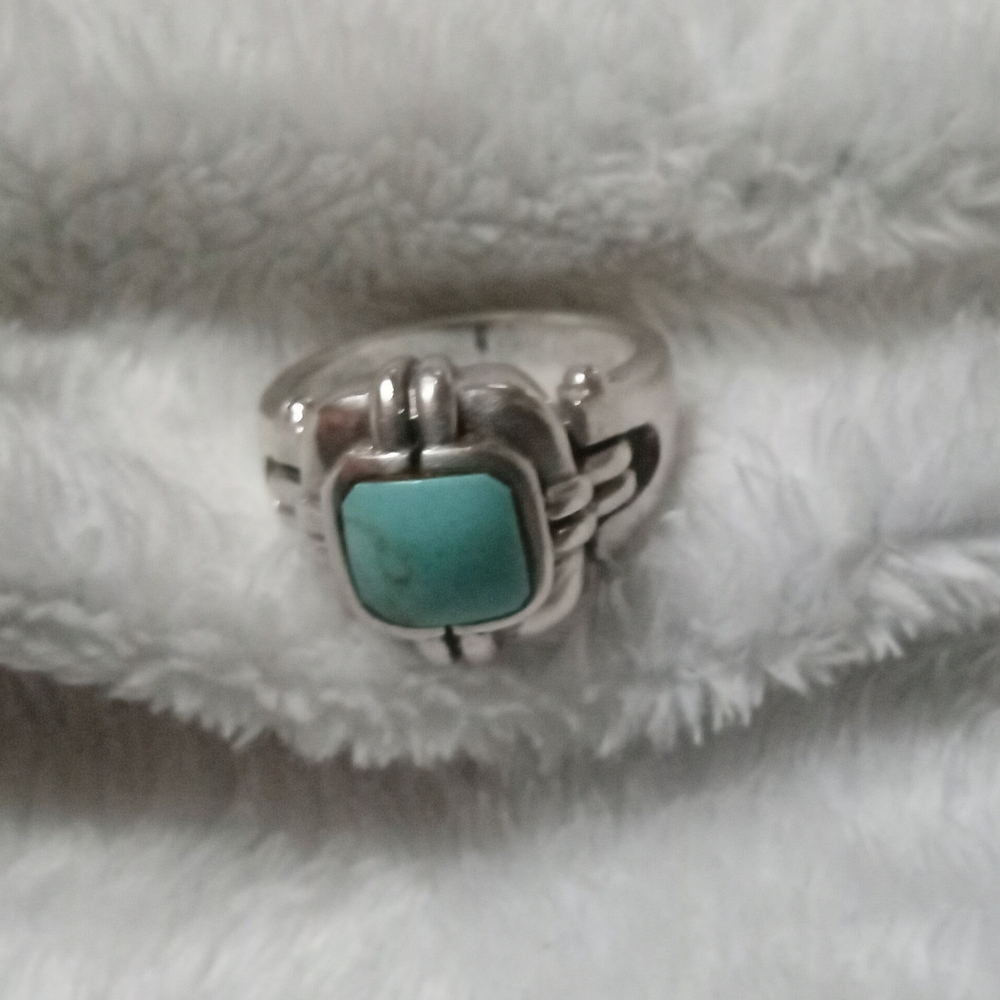 Silver Turquoise Ring - Picture 2 of 7